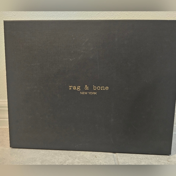 NIB Rag & Bone Beha Boot: Black & White Snake print Size: 10 - Picture 10 of 12